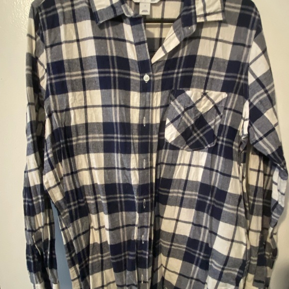 Size large, navy/white button up top. - Picture 1 of 3